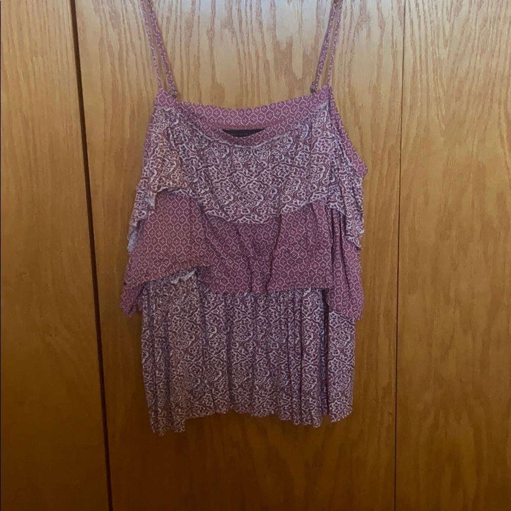 Ruffled tank top.